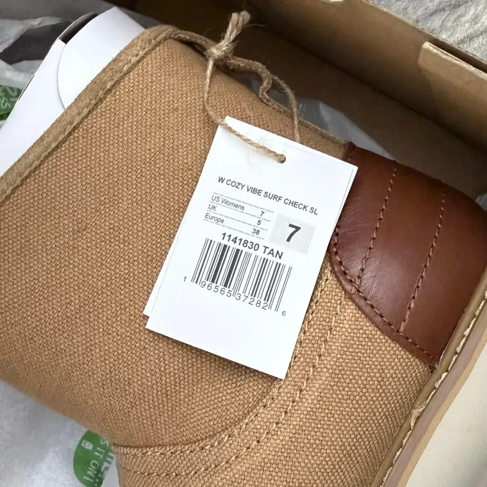 NIB Sanuk Cozy Vibe Surf Check SL Boots Ankle Booties 7 38 Tan - Picture 11 of 12